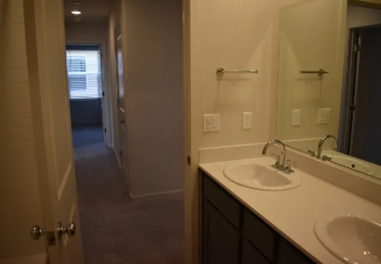 4139 Scarlet Ct — Photo 32