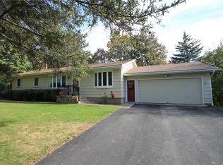 292 Fisher Rd, Rochester, NY 14624