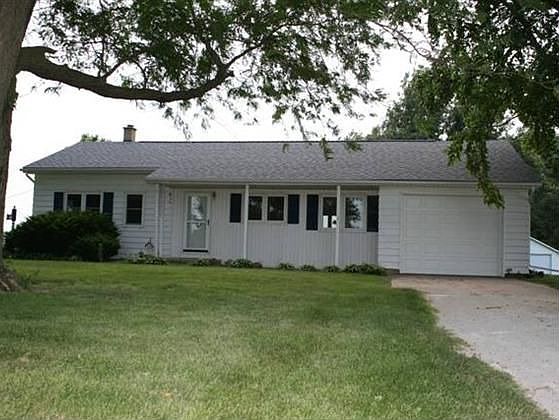 1st image of 600 S Black Hawk Buchanan Ave
