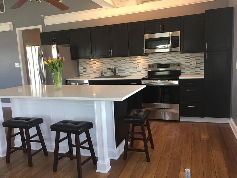 48 S River Rd S #200 — Photo 8
