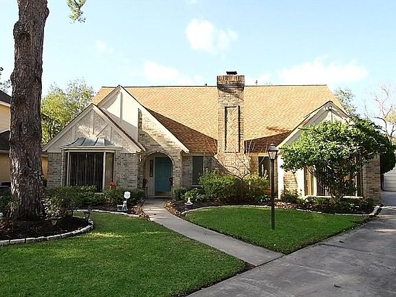 2nd image of 4806 Spanish Oak Dr
