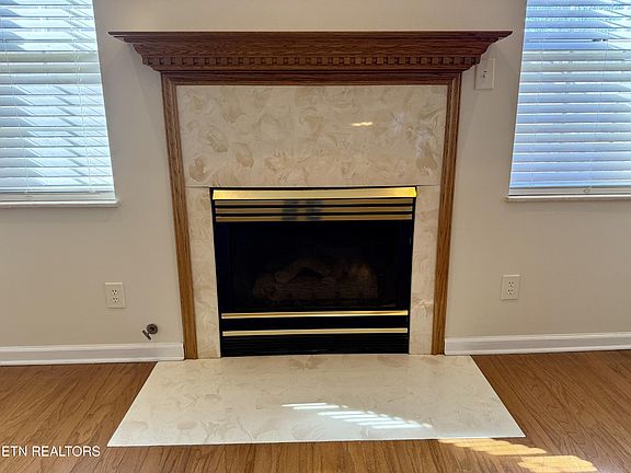 5th image of 5207 Vanardo Way