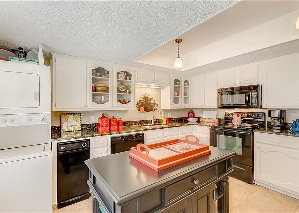 1st image of 8511 Westover Ct APT 122