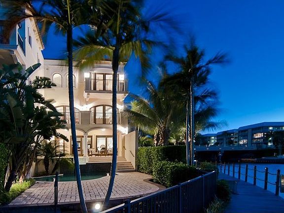 See more photos at www.MichaelLawler.com