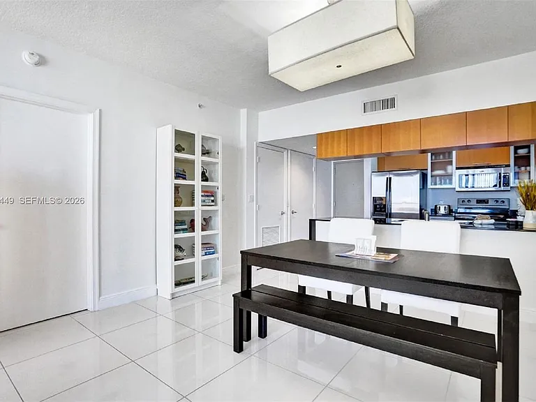 1750 N Bayshore Dr #2911 — Photo 8