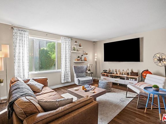 5th image of 2260 N Indian Canyon Dr Unit C