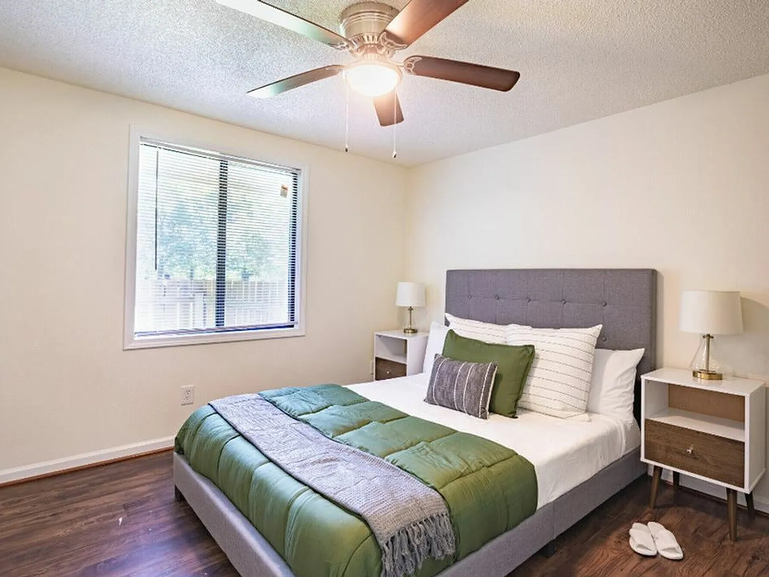 Oakbrook ~ Boutique Cottage Style Living Meets Hassle Free Leasing — Photo 4
