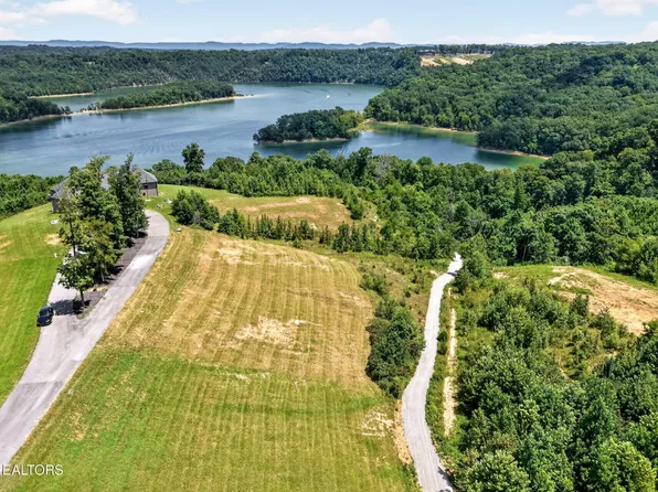0 Holly Bend Dr, Byrdstown, TN 38549