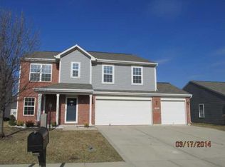 5747 Twin River Ln, Indianapolis, IN 46239