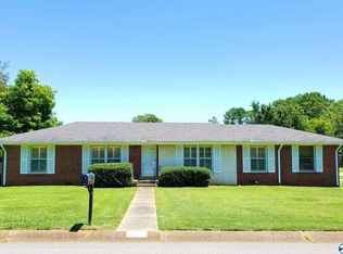 7705 Charlotte Dr SW, Huntsville, AL 35802