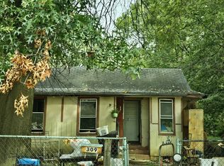 309 E Washington Ave, Pierce City, MO 65723