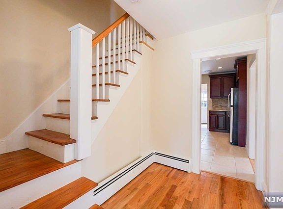 3rd image of 242 Milford Ave