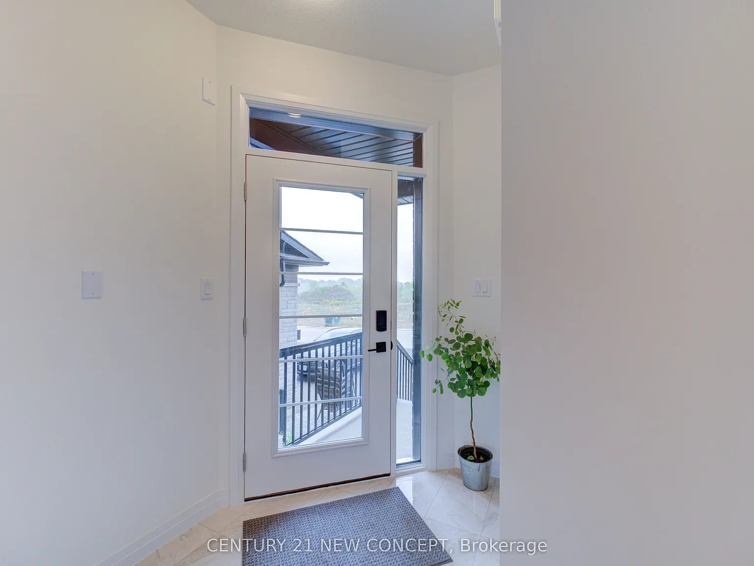 4 bed, $3,200 — Photo 3