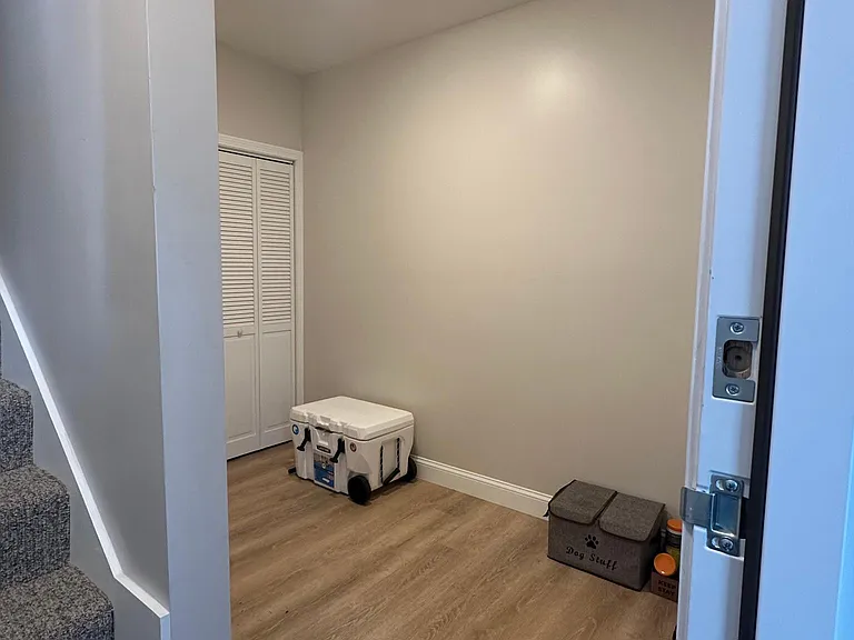 106 Elm St #2 — Photo 4