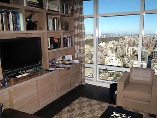 Sold by Corcoran | media 8