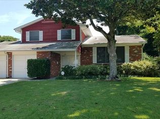 444 W Plantation Rd, Virginia Beach, VA 23454