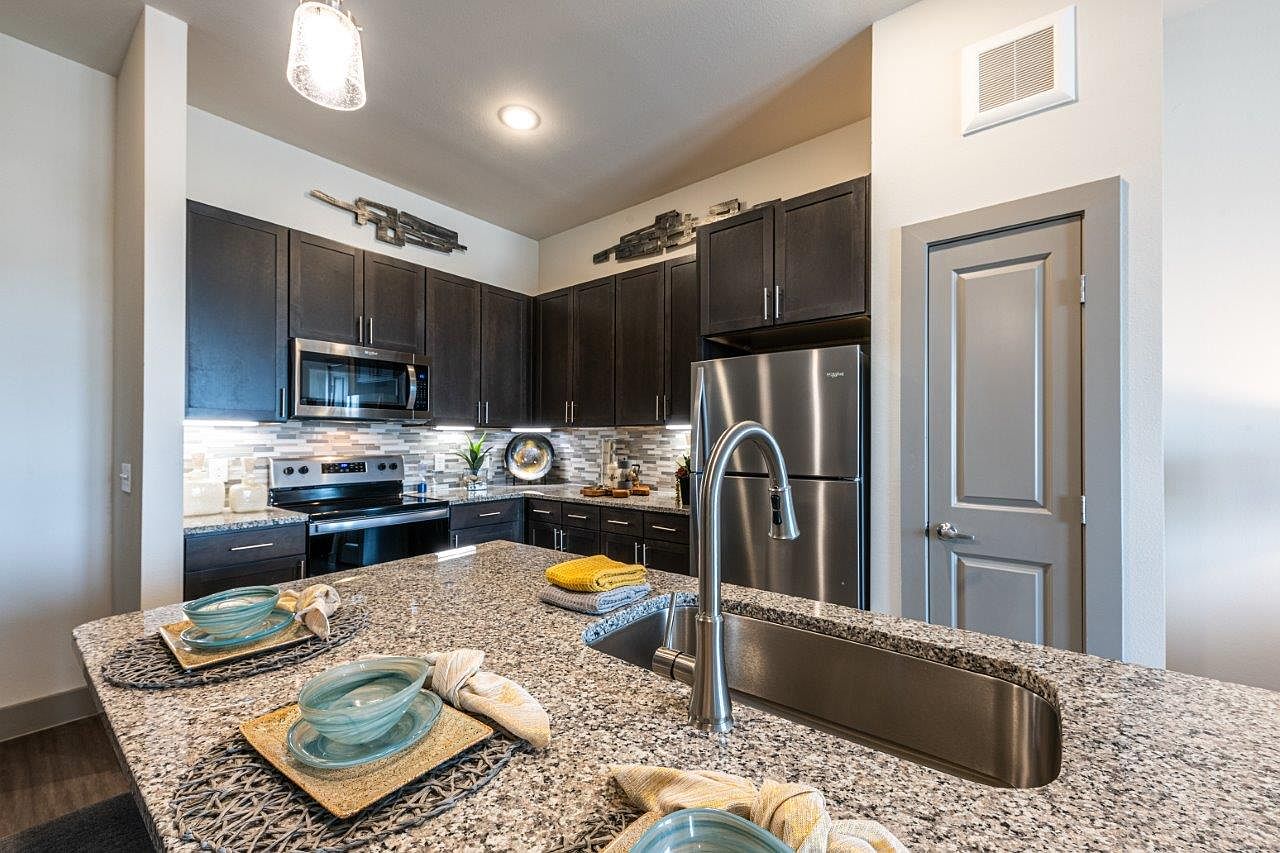 1050 Wittenburg Kyle Tx 78640