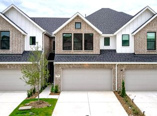 3752 Pierce Ln, Grand Prairie, TX 75052