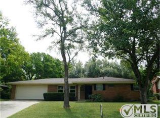 5725 Wessex Ave, Fort Worth, TX 76133