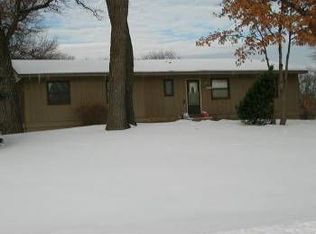 1507 319th Ave NE, Cambridge, MN 55008