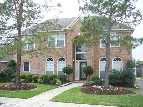 1st image of 12723 Canterbury Dr