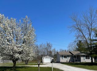 1544 Allen Rd, Smiths Creek, MI 48074