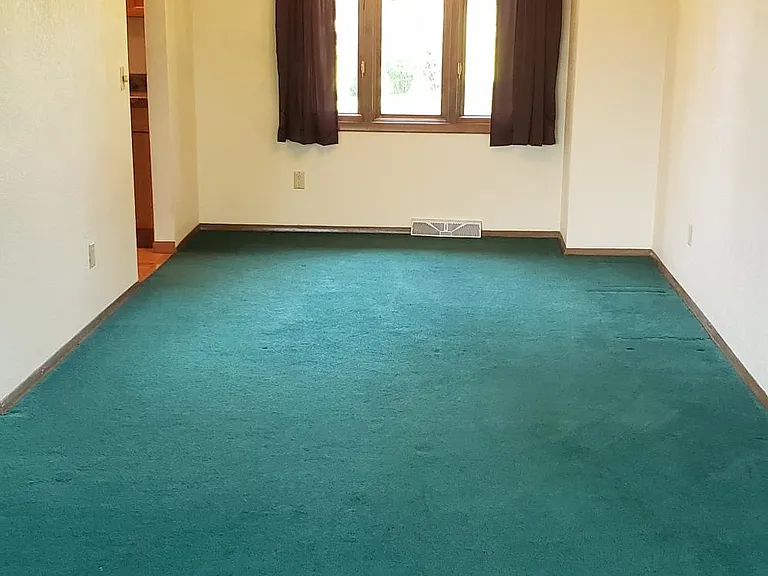 3870 Hillcrest Rd — Photo 13