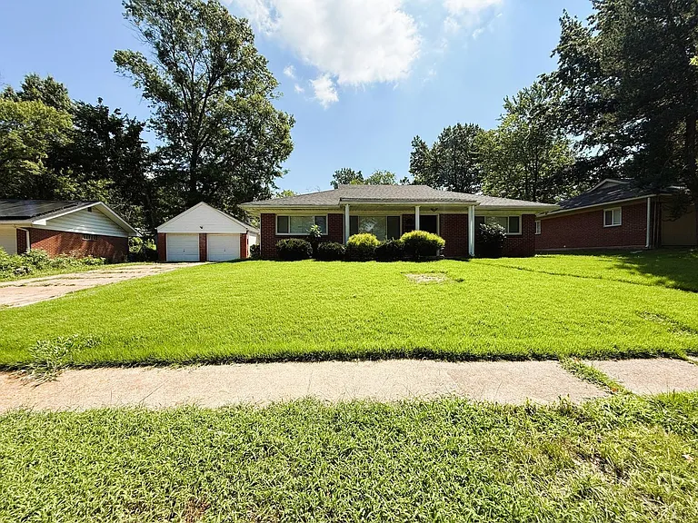 1534 Rabe Dr — Photo 4