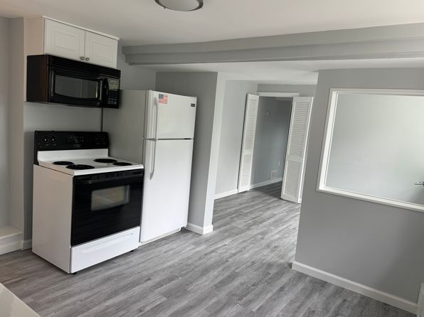 7 Indian Ave Floor 1