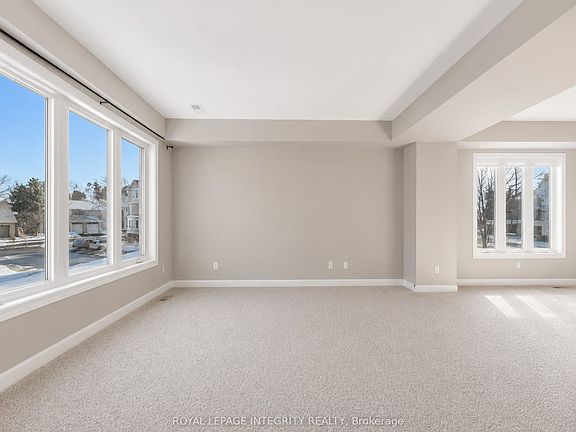 3rd image of 1660 Locksley Ln #21