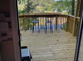 348 River Rd APT A5, Bluff City, TN 37618