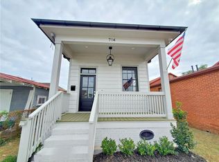 714 7th St, Gretna, LA 70053