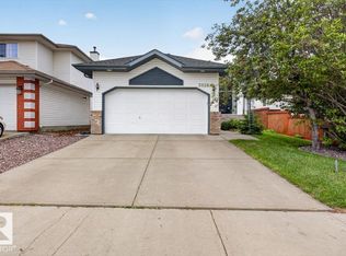 3928 30th St NW, Edmonton, AB T6T 1K4