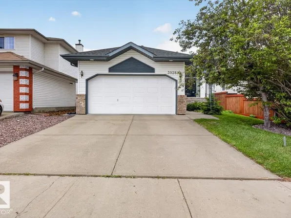 3928 30th St NW, Edmonton, AB T6T 1K4