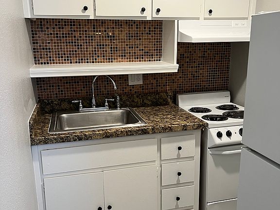 3rd image of 4600 University Center Dr #137