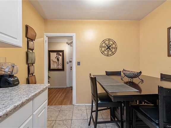 4th image of 2630 Kingsbridge Ter APT 7J