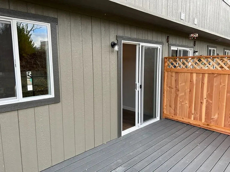 610 E Main St #3D — Photo 3