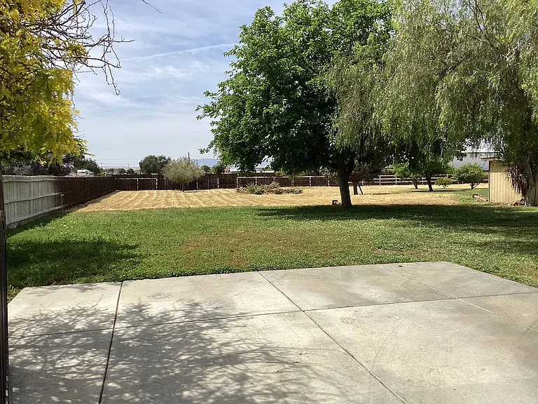22111 W Stone Rd — Photo 4