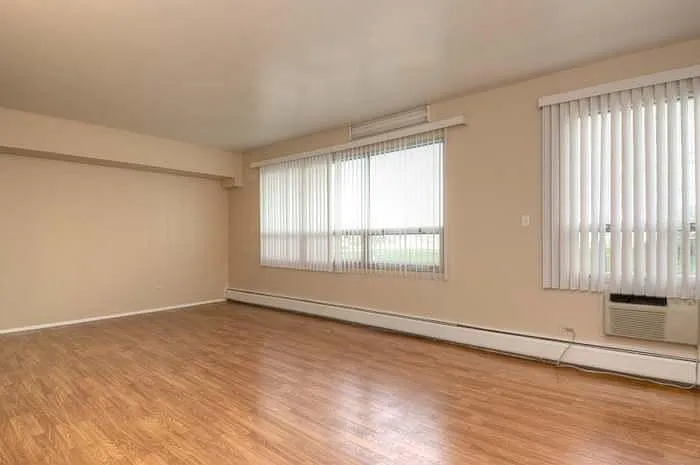 9009 Golf Rd #DES — Photo 12