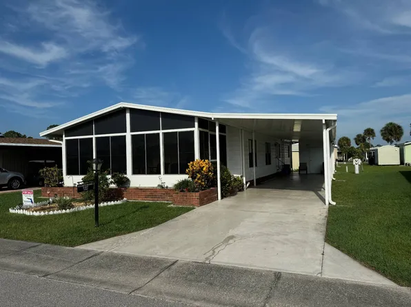 15767 Balmy Point Ln #169, North Fort Myers, FL 33917