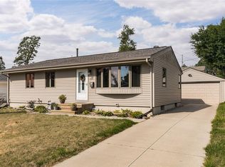 515 35th St SE, Cedar Rapids, IA 52403