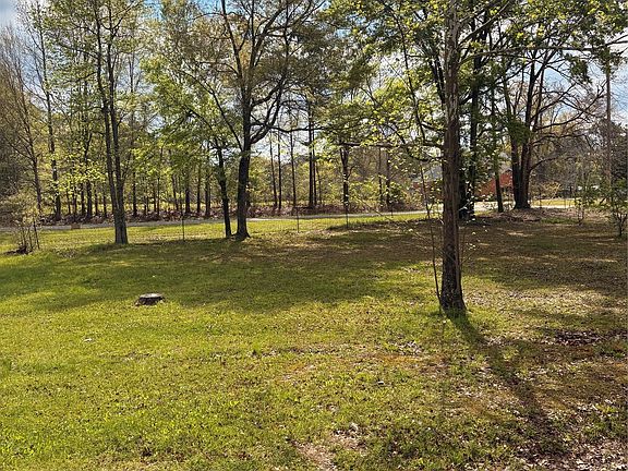 3rd image of 370 County Road 67 Rd