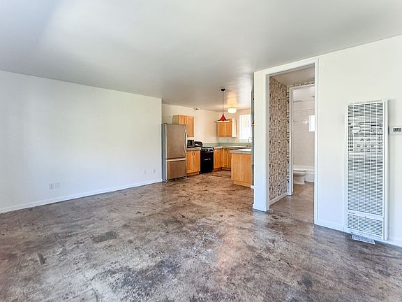 4th image of 535 Brooks Ave APT 2