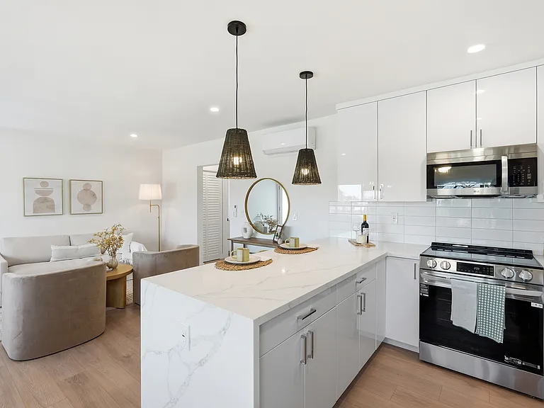 1620 E Maple Ave — Photo 33