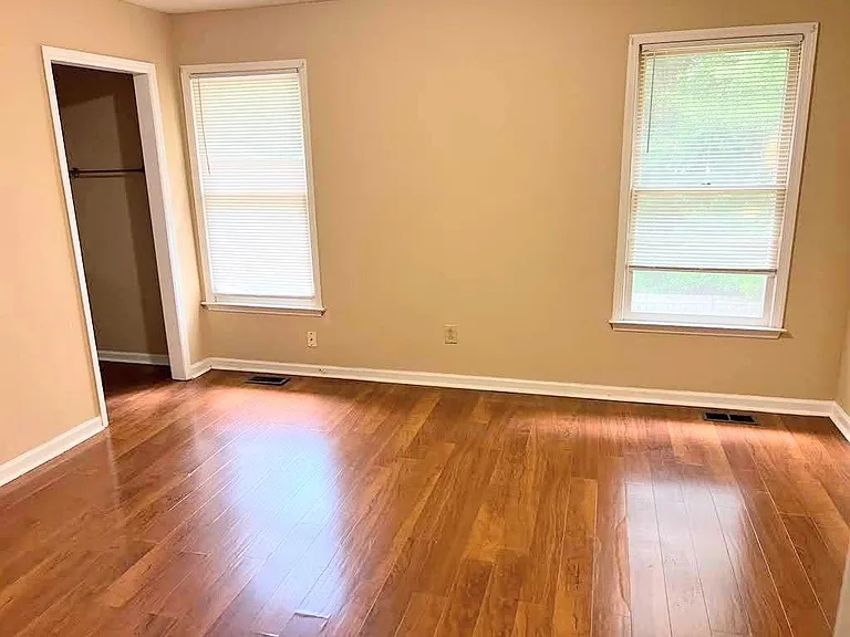 8067 Creekstone Way — Photo 9