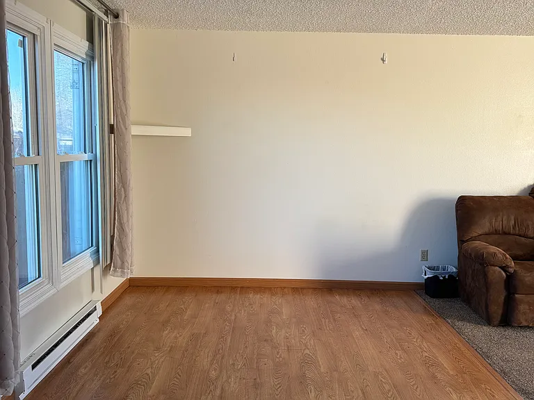 1309 Pinecrest St — Photo 5
