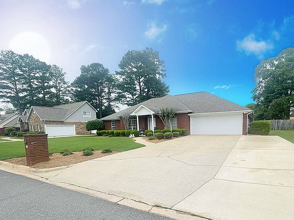 3rd image of 1434 Snow Hinton Dr