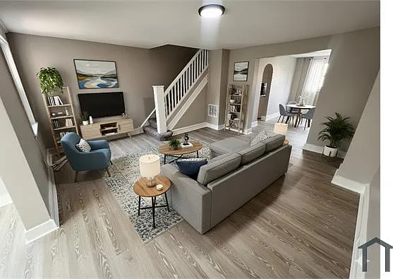 3 bed, 1102 sqft, $1,600 — Photo 2