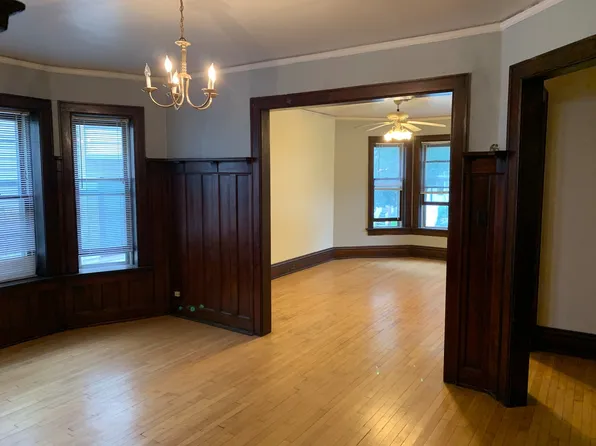 1838 Oakland Flats, 1838 N Oakland Ave APT 1, Milwaukee, WI 53202