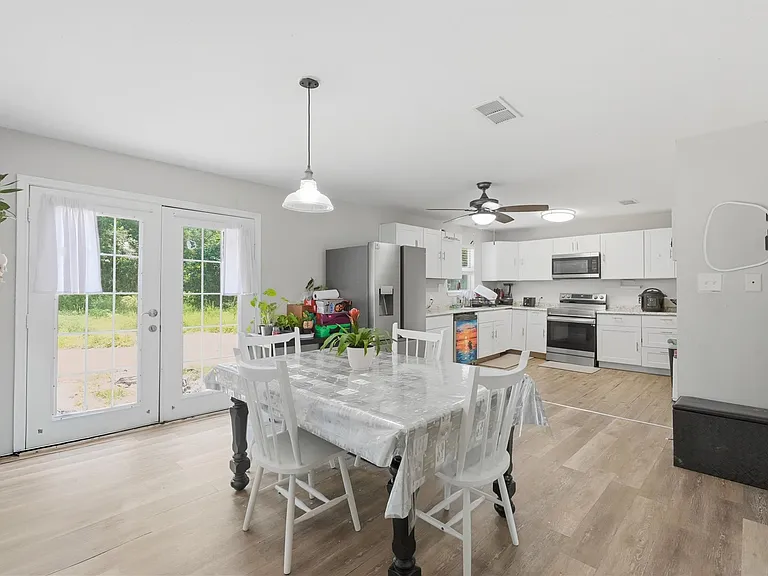 700 Butler Dr — Photo 10